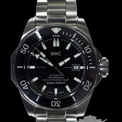 MWC 100atm / 3,280ft / 1000m resistente al agua Divers Reloj in – Blanco